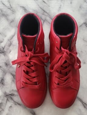 Fuego High Top Red Sneakers Men Size 6.5 / Women Size 7.5